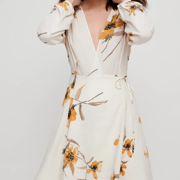 Wilfred Diane Dress - Picture 3 of 4